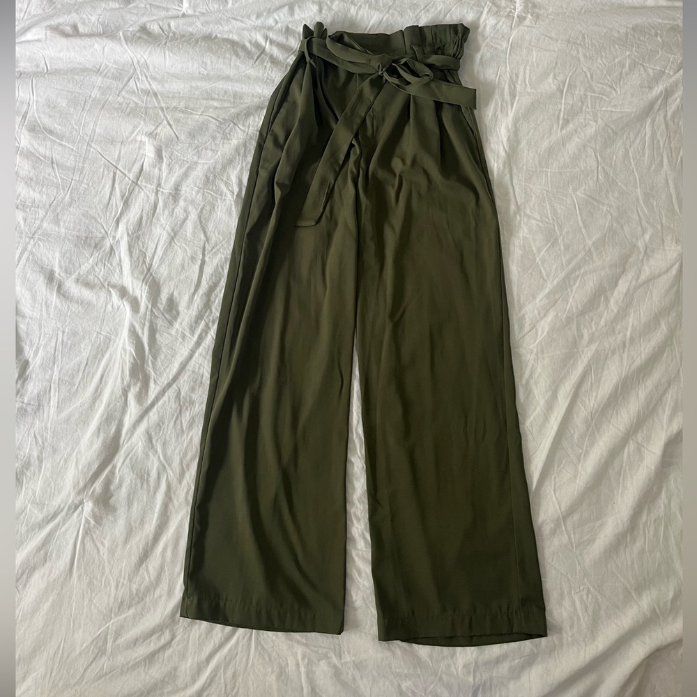 Green trouser work pants with tie